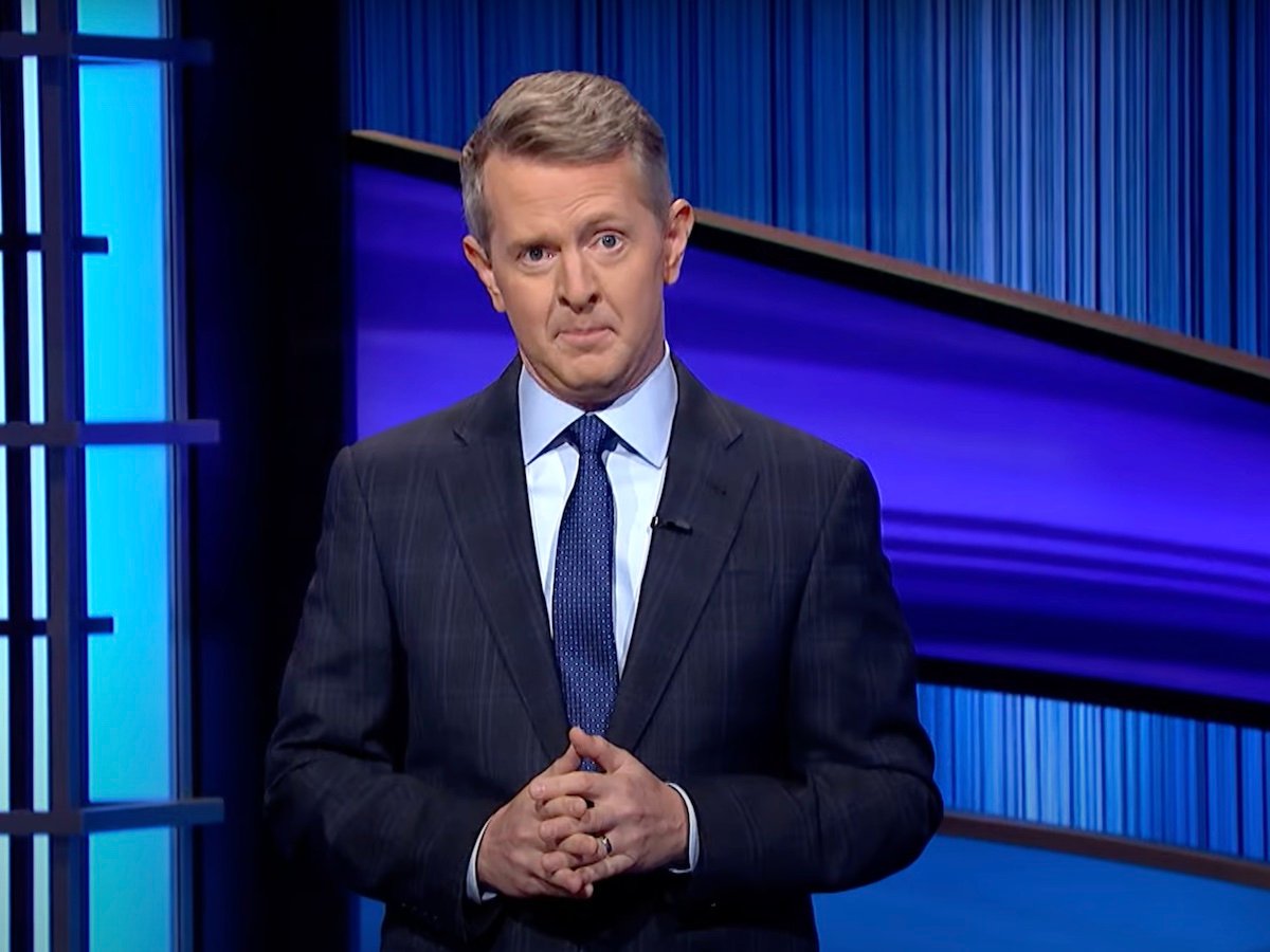 ken-jennings-jeopardy-navy.jpg