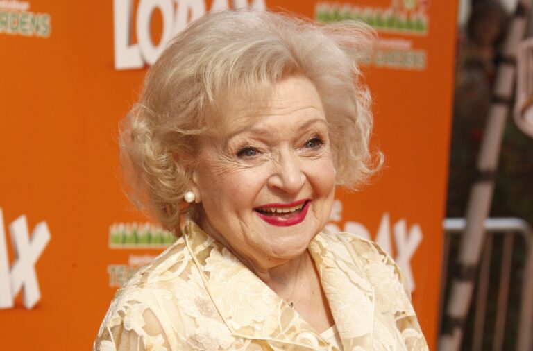 Betty-White-now.jpg